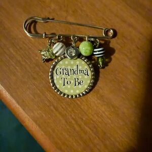 Grandma To Be Pin with Charms